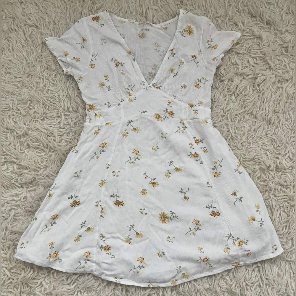 Pacsun | Lottie Moss | White Floral Sundress